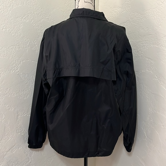 NWOT. Old Navy Ladies WindbreakerBlack & Blue Trim  Size Small. - Picture 4 of 16